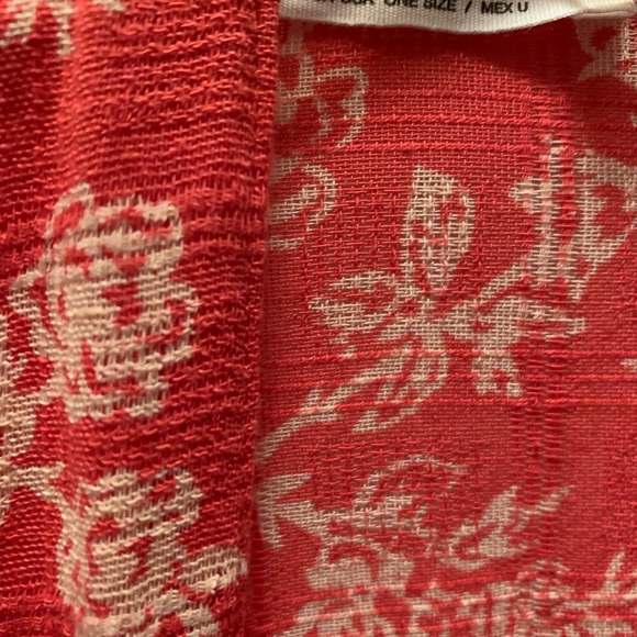 Orange & cream print fringe vest- 1 size fits all - Picture 3 of 4